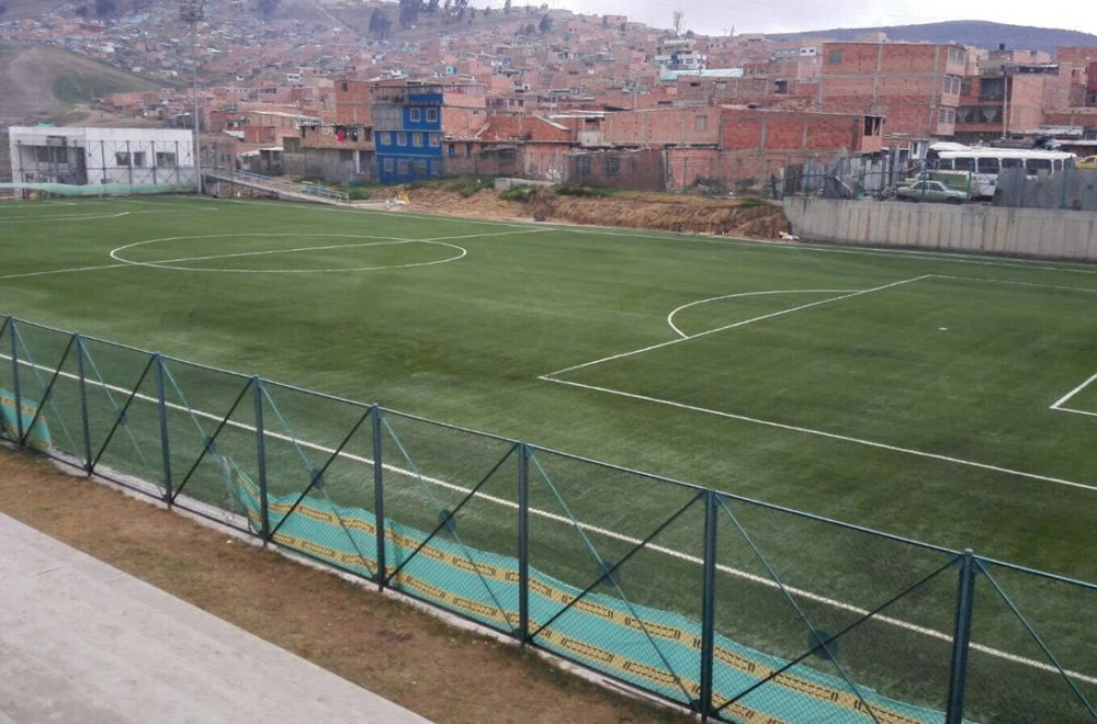 Cancha De Futbol Del Parque Zonal Illimani-Bogota-D.C (Colombia)